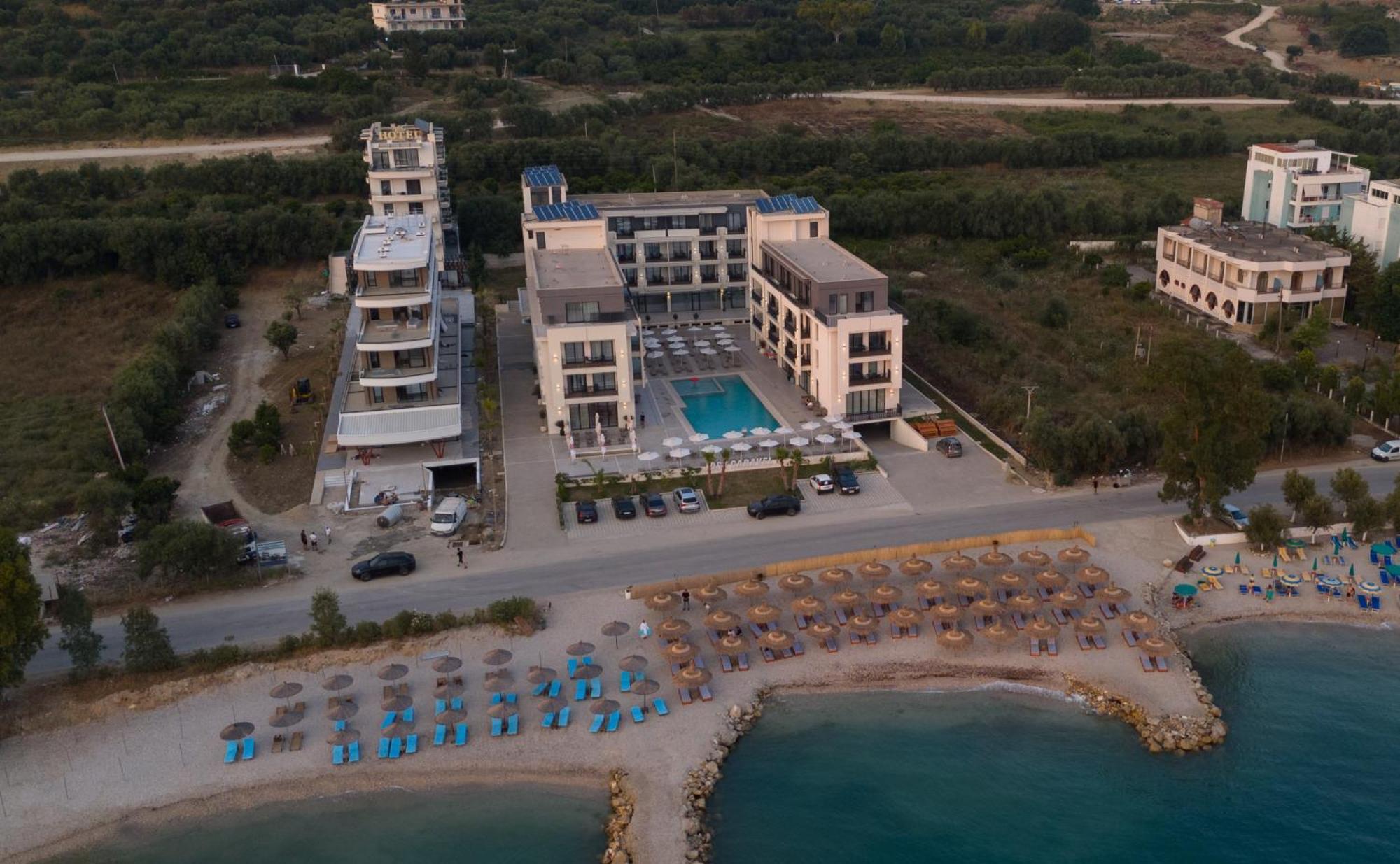 Jost Caravel Hotel Radhime Exterior photo