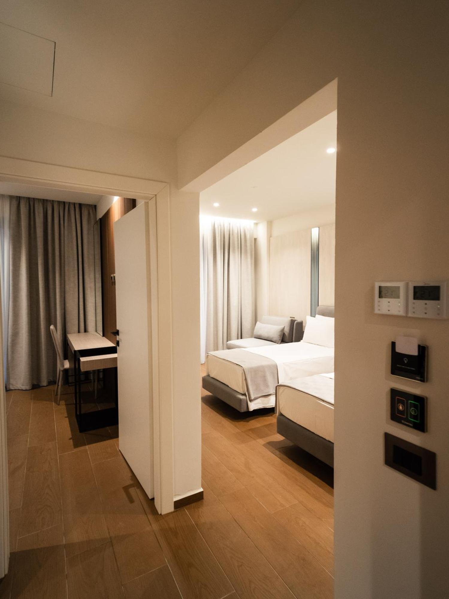 Jost Caravel Hotel Radhime Exterior photo