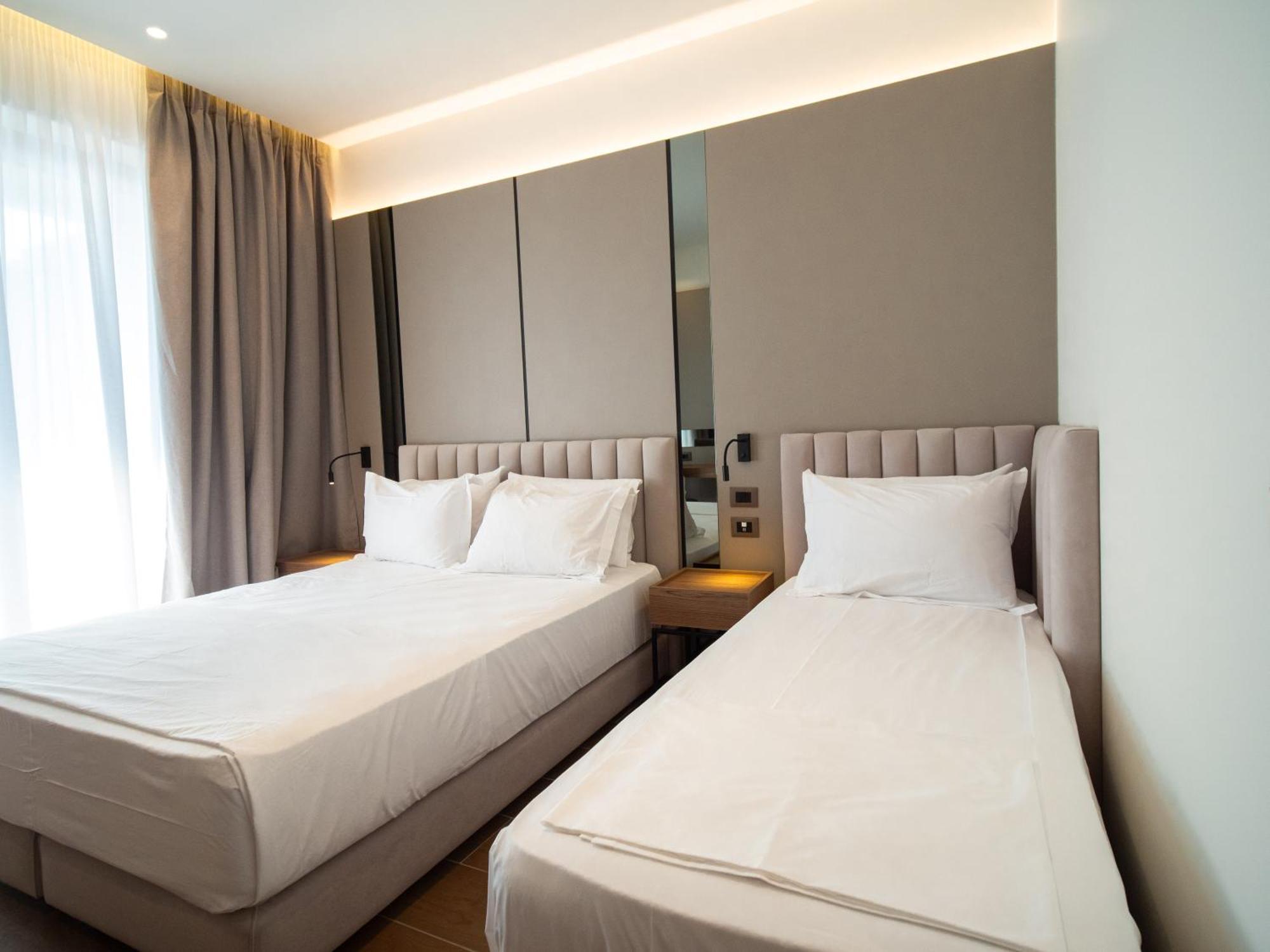 Jost Caravel Hotel Radhime Exterior photo
