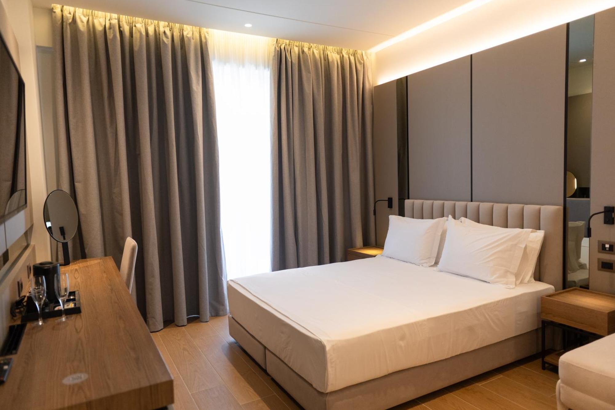 Jost Caravel Hotel Radhime Exterior photo
