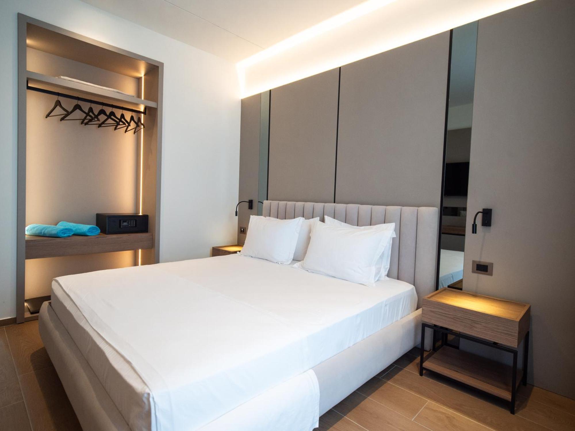 Jost Caravel Hotel Radhime Exterior photo