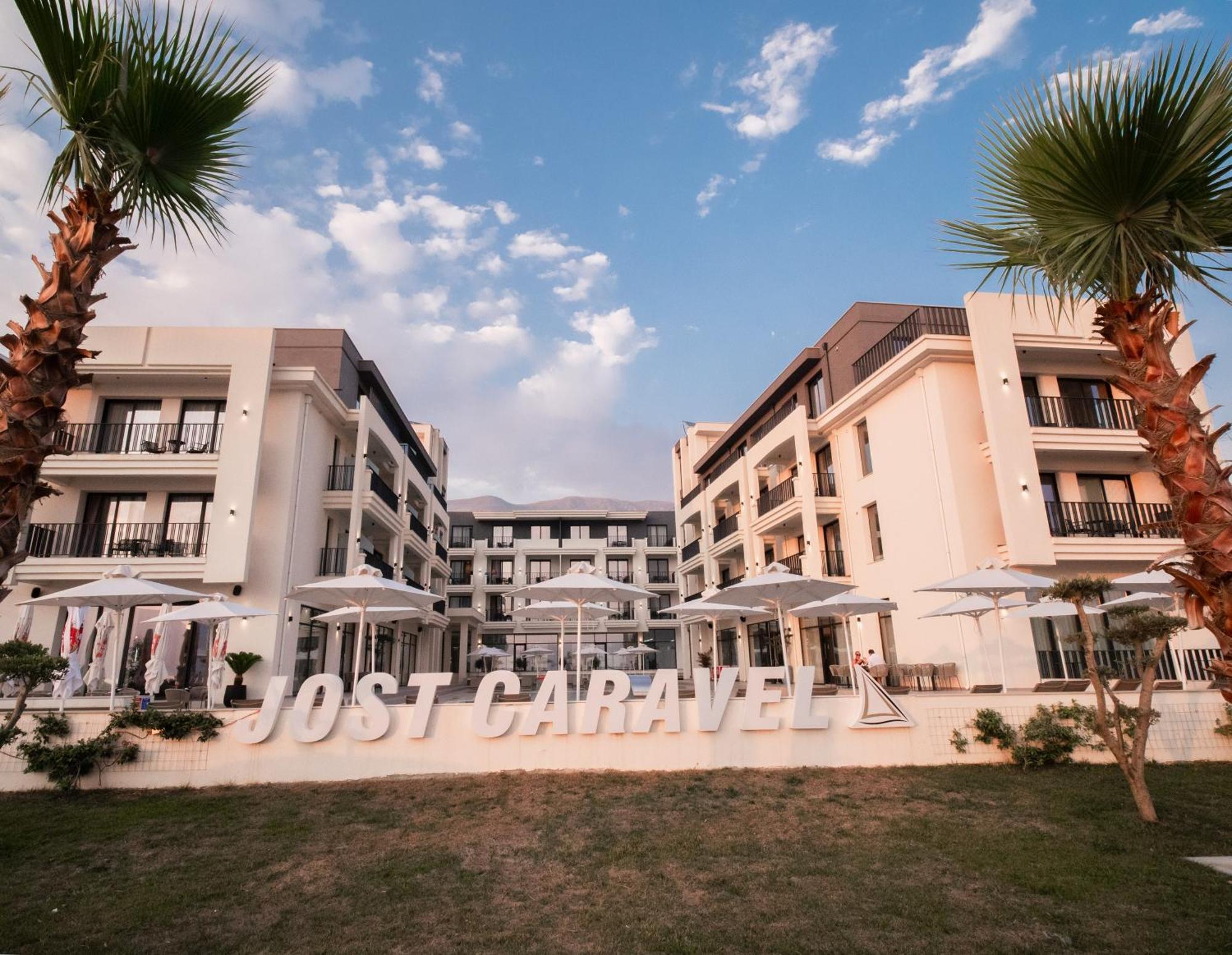 Jost Caravel Hotel Radhime Exterior photo